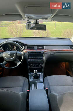 Ліфтбек Skoda Superb 2012 в 
