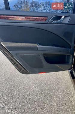 Ліфтбек Skoda Superb 2012 в 