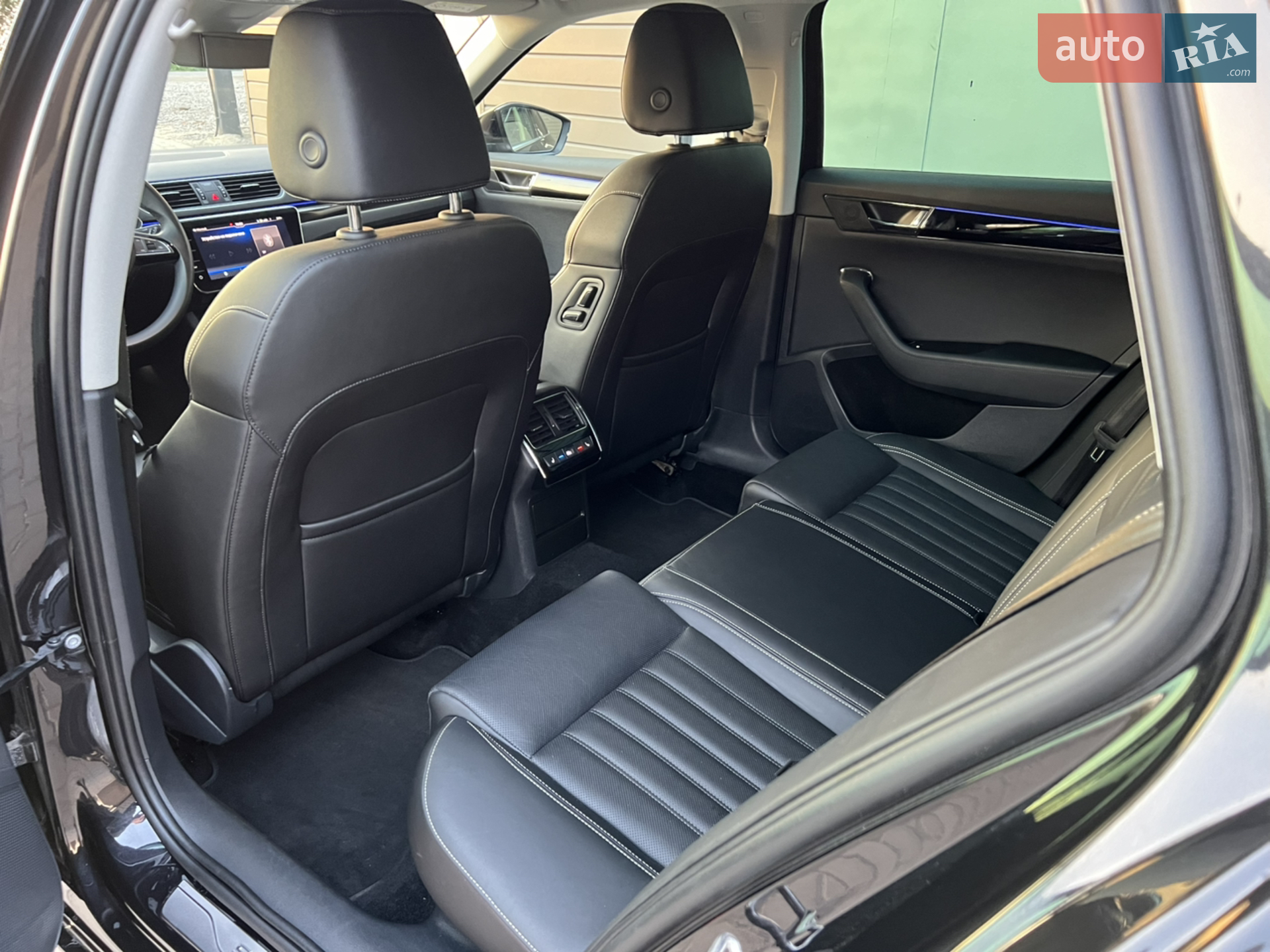 2019 Skoda Superb - мініатюра 15