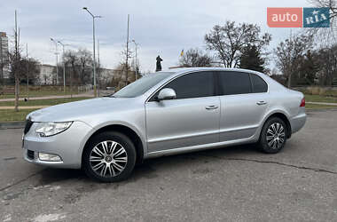 Лифтбек Skoda Superb 2011 в Кременчуге