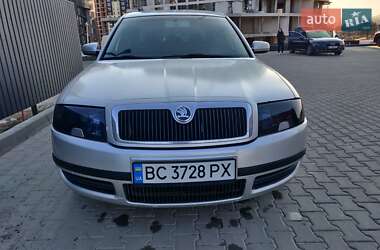 Лифтбек Skoda Superb 2006 в 