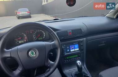 Лифтбек Skoda Superb 2006 в 