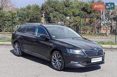 Универсал Skoda Superb 2018 в 