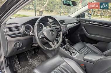 Универсал Skoda Superb 2018 в 