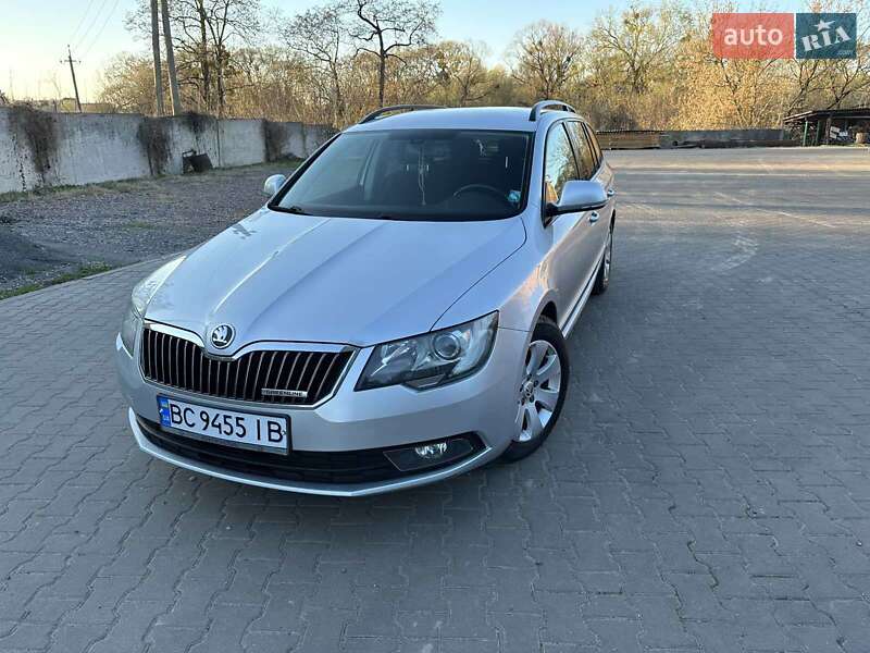 Skoda Superb 2013