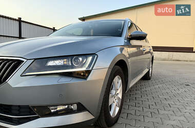 Универсал Skoda Superb 2018 в 