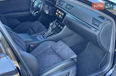 Універсал Skoda Superb 2021 в 