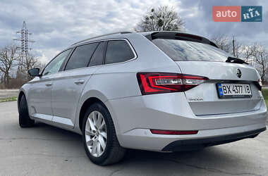 Универсал Skoda Superb 2017 в 