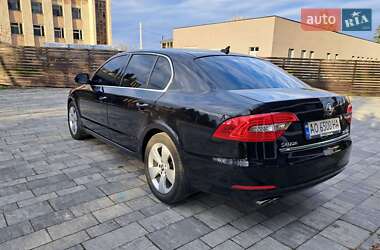 Лифтбек Skoda Superb 2014 в 