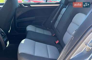 Ліфтбек Skoda Superb 2011 в 