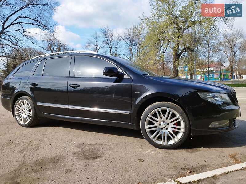 Универсал Skoda Superb 2011 в Каменском