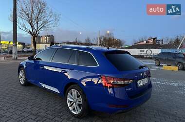 Универсал Skoda Superb 2019 в 