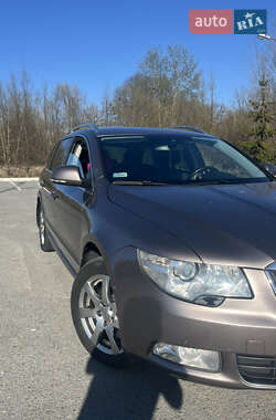 Універсал Skoda Superb 2012 в 