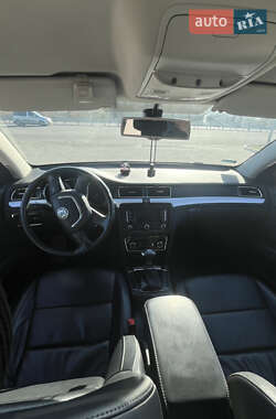 Універсал Skoda Superb 2012 в 