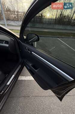 Лифтбек Skoda Superb 2013 в 