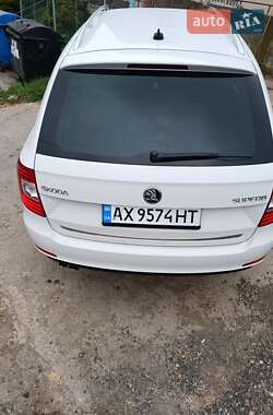 Універсал Skoda Superb 2014 в 