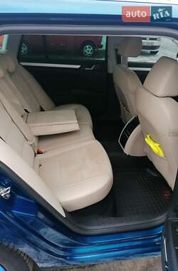 Универсал Skoda Superb 2013 в 