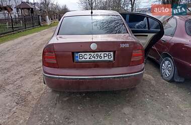 Ліфтбек Skoda Superb 2003 в 