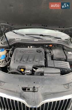Лифтбек Skoda Superb 2013 в 