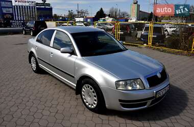 Лифтбек Skoda Superb 2005 в 