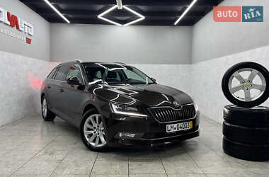 Универсал Skoda Superb 2019 в 