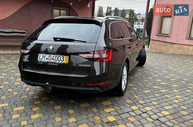 Универсал Skoda Superb 2019 в 