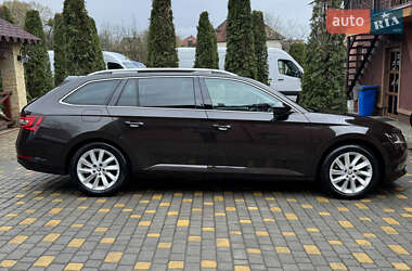 Универсал Skoda Superb 2019 в 