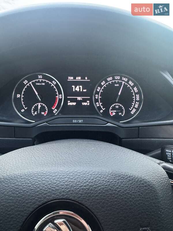 Универсал Skoda Superb 2019 в Тячеве