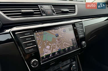 Лифтбек Skoda Superb 2016 в 