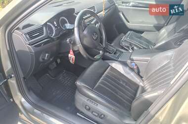 Лифтбек Skoda Superb 2016 в 