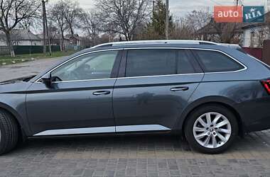 Универсал Skoda Superb 2017 в 