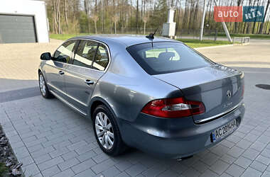 Лифтбек Skoda Superb 2008 в 