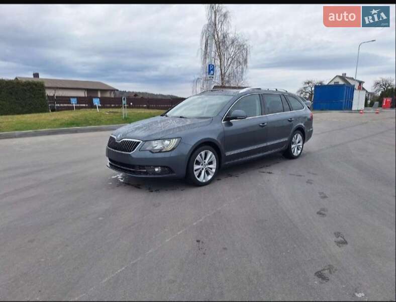 Универсал Skoda Superb 2014 в 