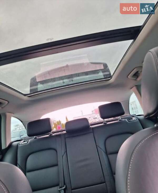 Универсал Skoda Superb 2014 в Сваляве