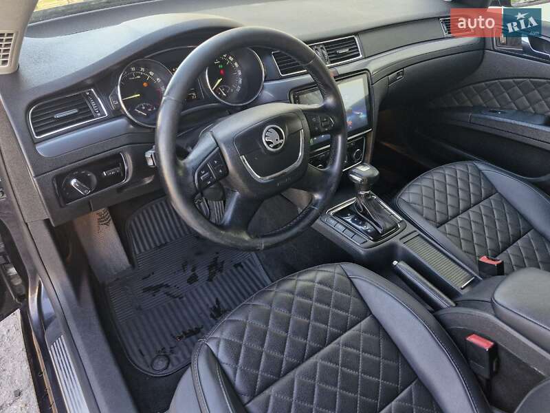 Ліфтбек Skoda Superb 2010 в Миколаєві