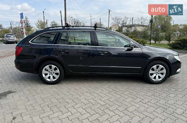 Универсал Skoda Superb 2011 в 