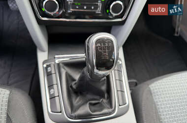 Универсал Skoda Superb 2011 в 