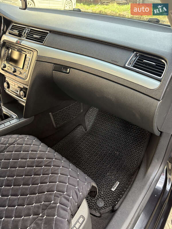 Лифтбек Skoda Superb 2010 в Мостиске фото 21 Лифтбек Skoda Superb 2010 в Мостиске