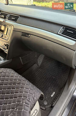 Лифтбек Skoda Superb 2010 в 