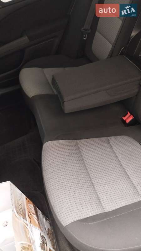 Лифтбек Skoda Superb 2011 в Львове