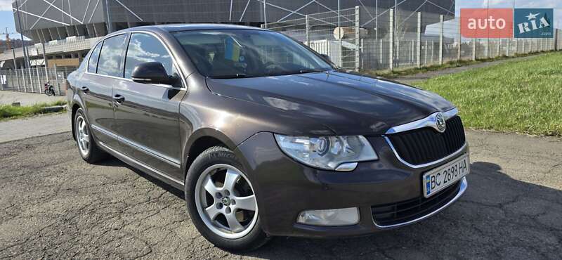 Skoda Superb 2009