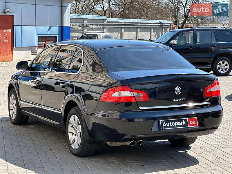 Лифтбек Skoda Superb 2013 в Одессе