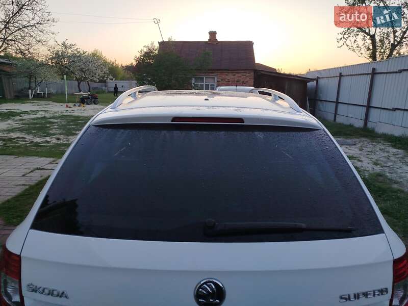 Універсал Skoda Superb 2014 в Охтирці