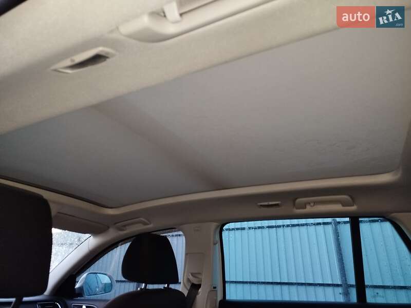 Універсал Skoda Superb 2014 в Охтирці