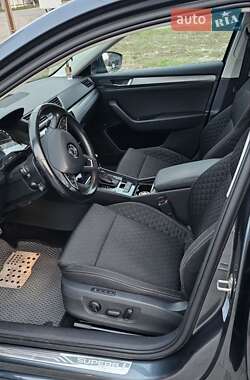 Универсал Skoda Superb 2017 в 