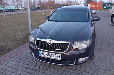 Універсал Skoda Superb 2011 в Мостиській