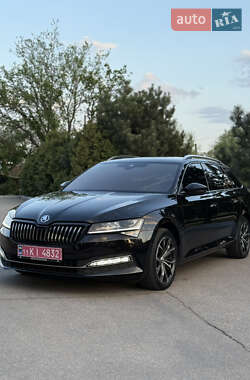 Універсал Skoda Superb 2020 в 