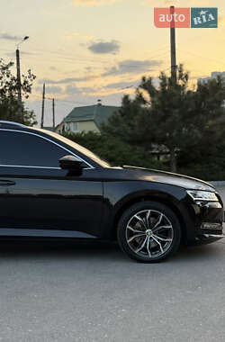 Універсал Skoda Superb 2020 в 
