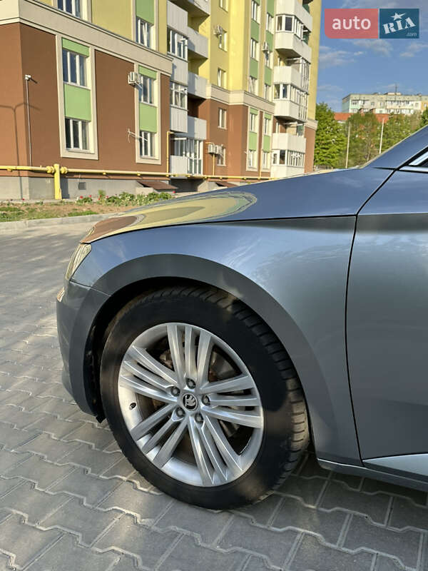 Ліфтбек Skoda Superb 2016 в Полтаві