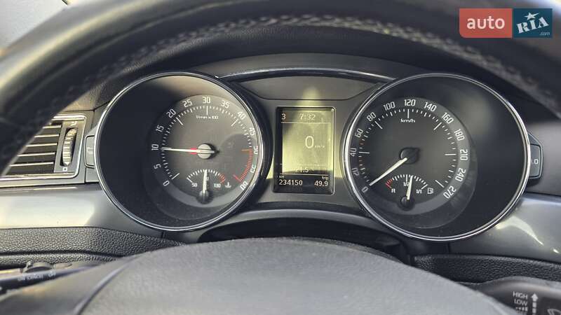 Ліфтбек Skoda Superb 2011 в Луцьку фото 25 Ліфтбек Skoda Superb 2011 в Луцьку